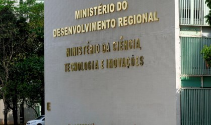 Governo cria grupo para monitorar varíola dos macacos e acompanha caso de brasileiro