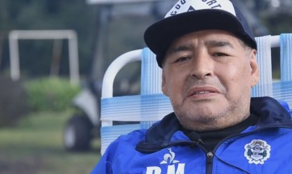 Recuperação de Maradona após cirurgia tem sido "incrível", diz médico