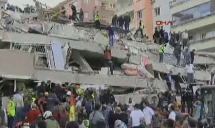 Forte terremoto abala Turquia e Grécia e provoca mortes