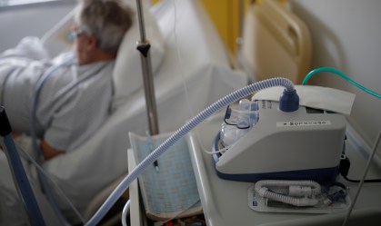 Brasil está em alerta de risco para quadros graves de gripe e Covid-19