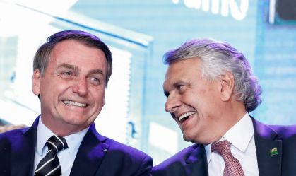 Bolsonaro troca marcha para Jesus em SP por encontro com Caiado em GO