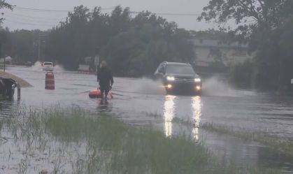EUA: Tempestade tropical Eta atinge sul da Flórida