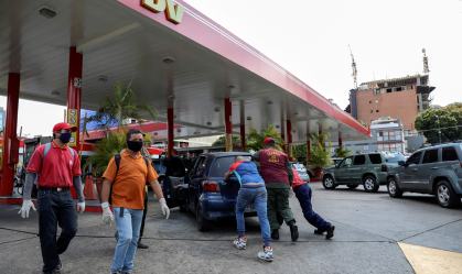 Na Venezuela, falta até água para médicos lavarem as mãos, dizem ONGs