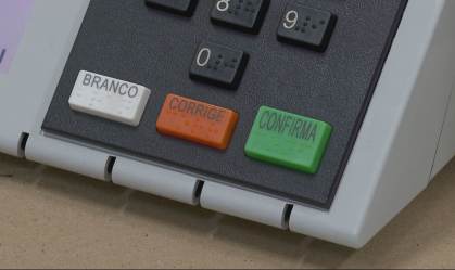 Termina a votação em Macapá, última cidade a definir prefeito; veja a apuração