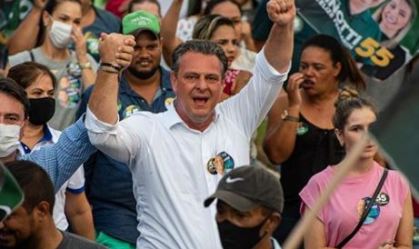 Sem palanque em Mato Grosso, Lula pede a senador Fávaro para concorrer ao governo do estado