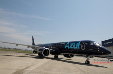 Azul