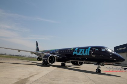 Azul