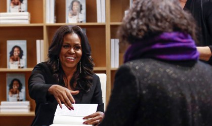 Michelle Obama relata como deixou raiva de lado para transição pacífica nos EUA