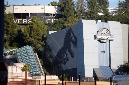 &quot;Jurassic World - The Ride&quot; no parque Universal City