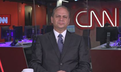 Reformas serão discutidas após eleições municipais, diz líder do governo
