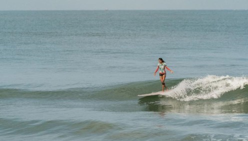 Surfista na água