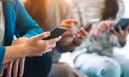 Smartphones mais procurados estão até 17% mais caros do que há três meses