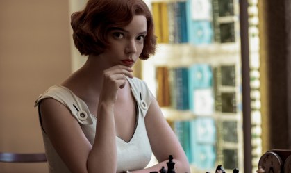 Para os grandes mestres, série 'O Gambito da Rainha' populariza xadrez