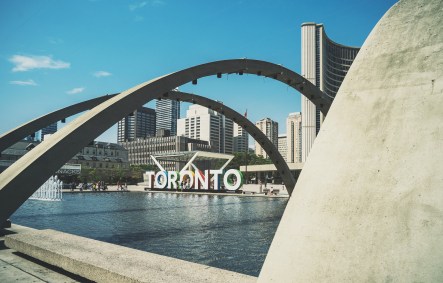 Bloqueio em Toronto entrará em vigor nessa segunda-feira (23)