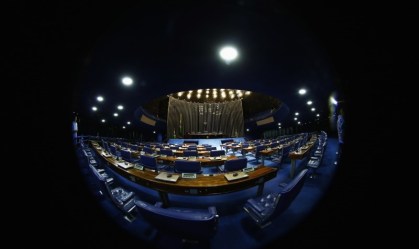 Senado deve ampliar “coronavoucher” para trabalhadores intermitentes