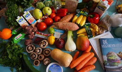 Ganho muscular com dieta vegana é igual à alimentação com carne, diz estudo