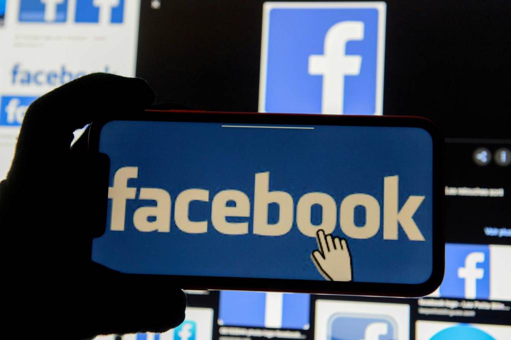 Ilustração com logo do Facebook