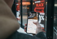 Tirar print de ofertas e pesquisar pode prevenir fraudes na Black Friday, diz especialista