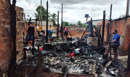 Eletrodomésticos queimados, comida estragada: os prejuízos pós-apagão no Amapá