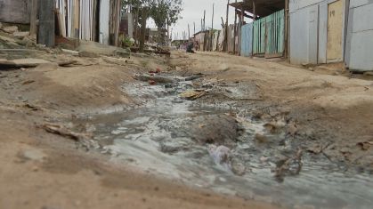 28% das crianças brasileiras estudam em escolas sem saneamento