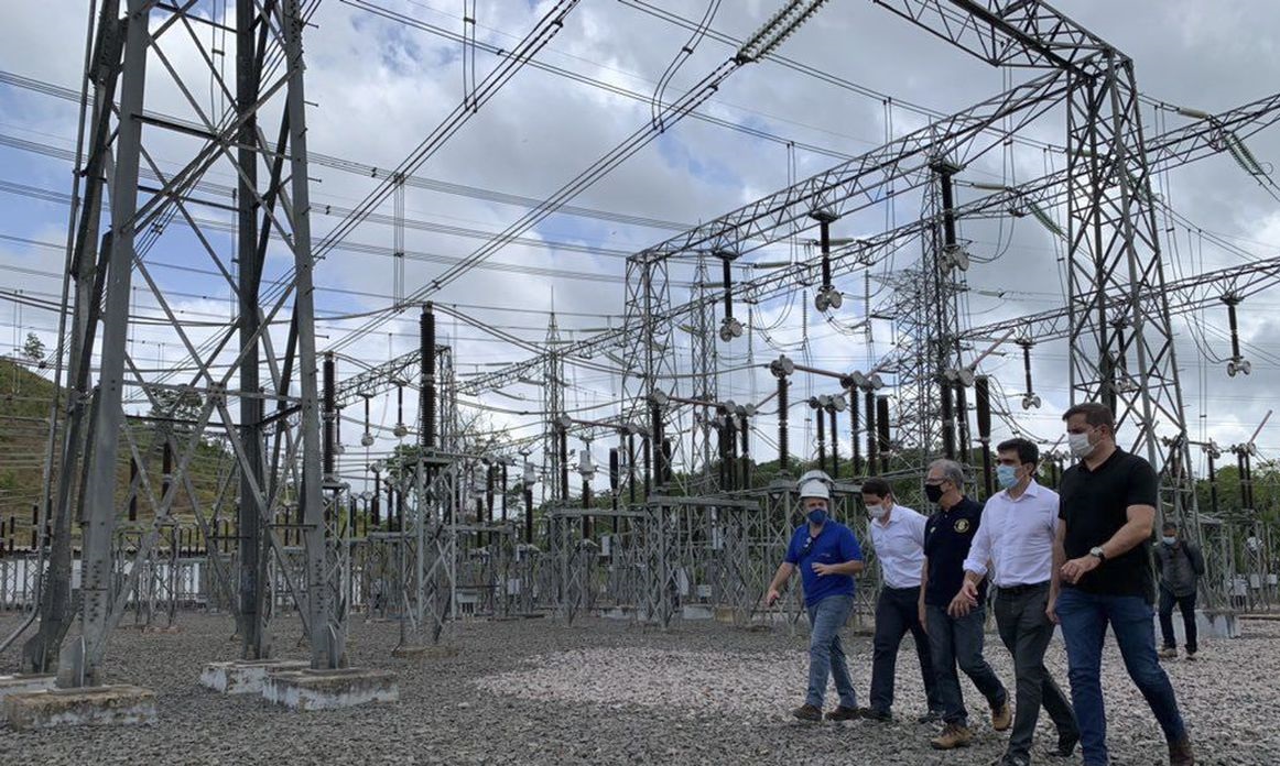 Vistoria das instalações elétricas no Amapá