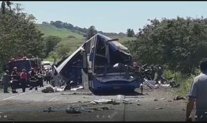 Acidente em rodovia de SP: empresa de ônibus atuava irregularmente