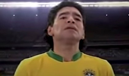 Apesar da rivalidade, Maradona já vestiu camisa da seleção brasileira; relembre