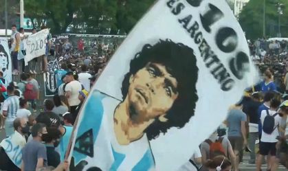 Justiça argentina julgará sete profissionais da saúde por morte de Maradona