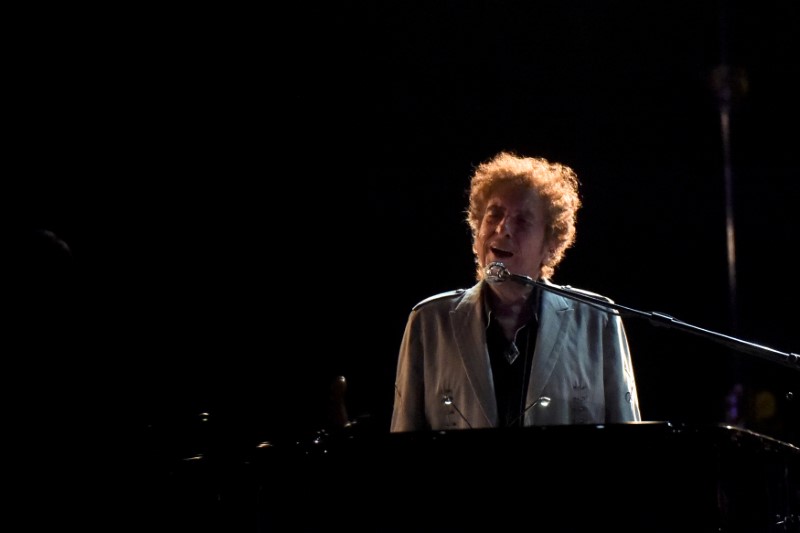 Músico Bob Dylan durante show no festival Firefly, em Dover, Delaware (EUA) 