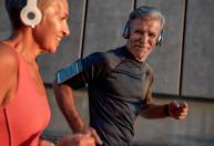 Aqui está o tipo e a quantidade de exercício de que você precisa, segundo a OMS