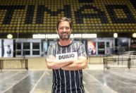 Duílio Monteiro Alves é empossado conselheiro vitalício do Corinthians