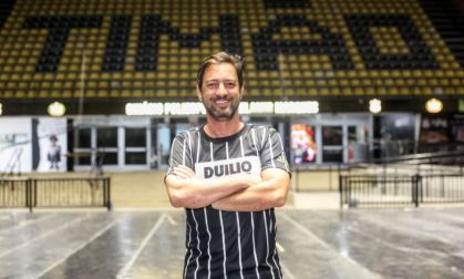 Duílio Monteiro Alves, presidente do Corinthians até 2023