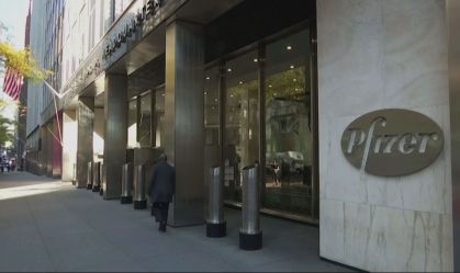 Sanofi vai ajudar a produzir mais 100 milhões de doses da vacina da Pfizer