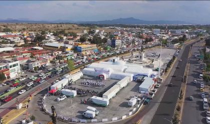 Para combater pandemia, México constrói hospital de emergência inflável