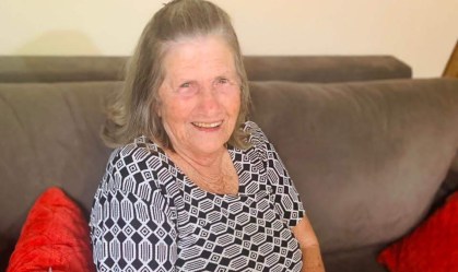 Milta Oliveira, de 75 anos, sofreu um infarto após ser acusada de furtar chinelo