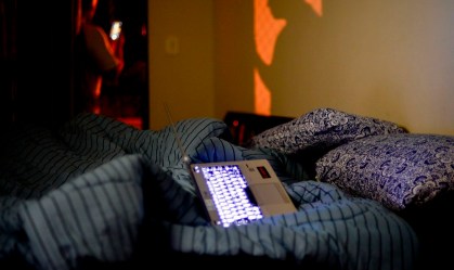Saiba como aumentar a produção de melatonina no organismo