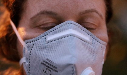 Máscara de proteção com válvula 