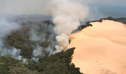 Austrália sofre com incêndios 
florestais e onda recorde de calor