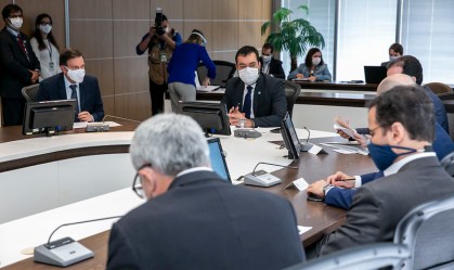 RJ: Prefeito e governador se reúnem para decidir sobre recuo na flexibilização