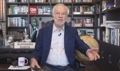 Garcia sobre STF: 'Rasgar a Constituição é algo terrível para a estabilidade'