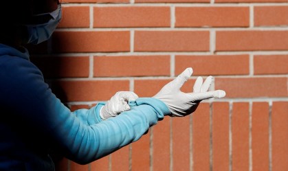Itália realiza testes em humanos para buscar anticorpos contra coronavírus