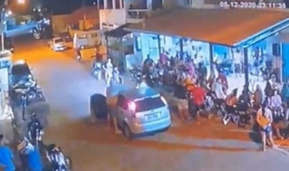 Câmera de segurança registrou ataque em bar em São Francisco de Itabapoana