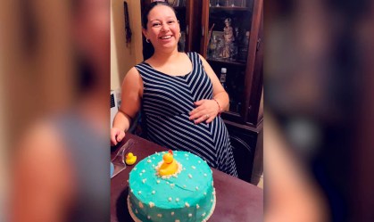 Ela deu à luz um bebê saudável, mas morreu de Covid-19 antes de segurá-lo