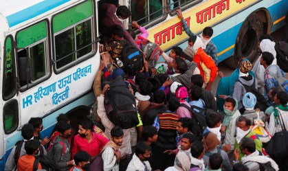 Governo australiano é acusado de racismo após ameaçar prender viajantes da Índia