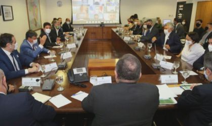 Abraji denuncia falta de transparência da Saúde com dados da Covid-19