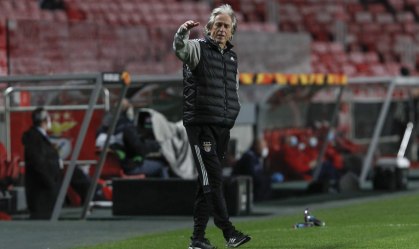 Contraprova de Jorge Jesus dá resultado inconclusivo para coronavírus