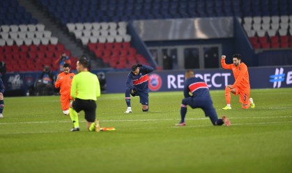 Neymar marca três vezes em goleada do PSG sobre Basaksehir por 5 a 1
