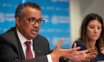 Não há retorno ao 'antigo normal' em futuro próximo, diz diretor-geral da OMS