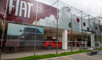 Fiat; Carros; Concessionária