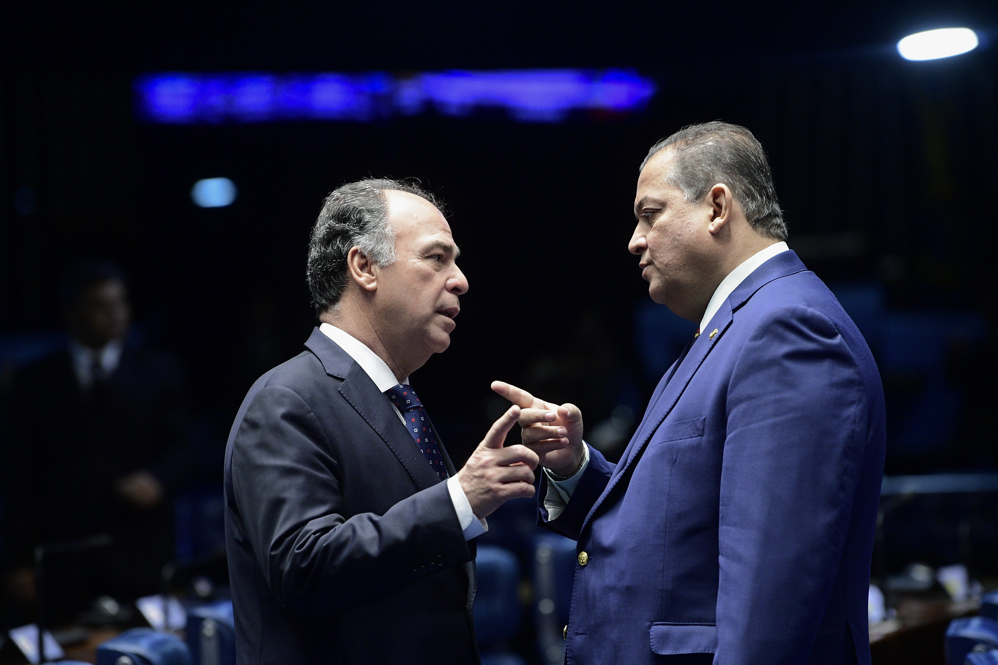 Os senadores Fernando Bezerra Coelho (MDB-PE,) e Eduardo Gomes (MDB-TO)